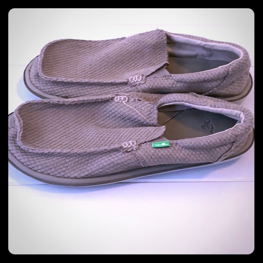 Sanuk Size 9 Slip Ons for Men